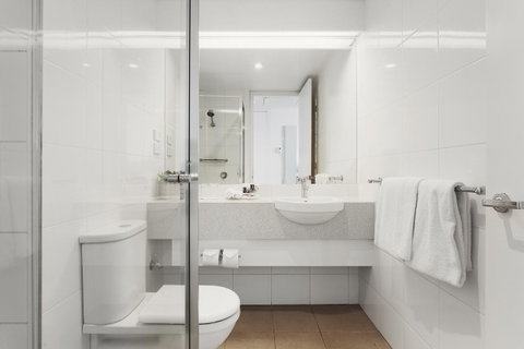 Mercure Melbourne Albert Park - Your Accommodation 12