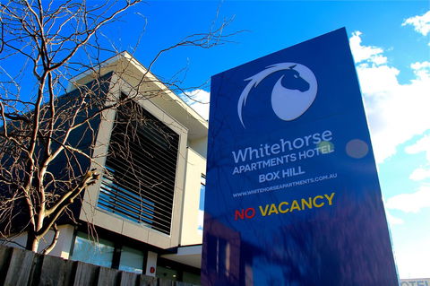 Whitehorse Apartments Hotel - Your Accommodation 11
