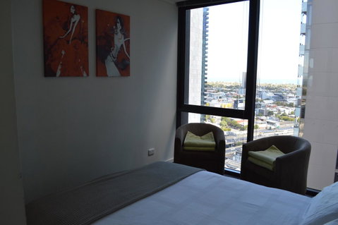 3BR Apartment At Victoria Tower Southbank - Your Accommodation 10