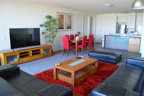 3BR Apartment At Victoria Tower Southbank - Your Accommodation 0