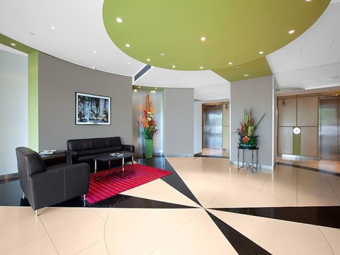 3BR Apartment At Victoria Tower Southbank - Your Accommodation 16