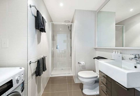 Luxury Apartments With View - Your Accommodation 11