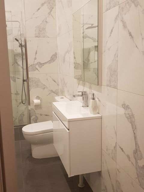 Sublime Spa Apartments - Your Accommodation 15