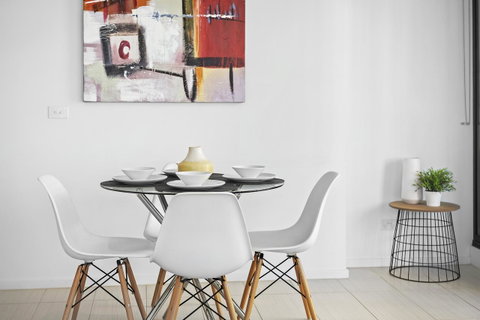 Complete Host Tiara Apartments - Your Accommodation 5