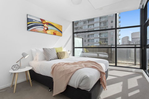 Complete Host Tiara Apartments - Your Accommodation 24
