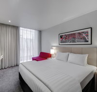 Travelodge Hotel Melbourne Docklands - Your Accommodation