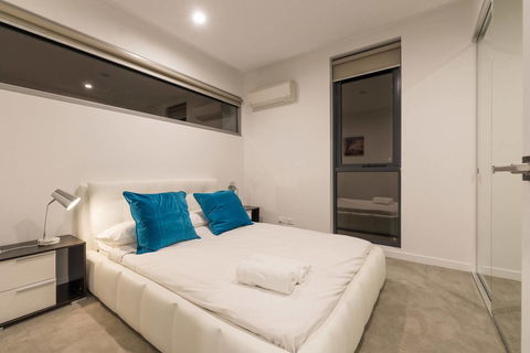 Doncaster Private Collection 2 Bed Townhouse@Pearl - Your Accommodation 8