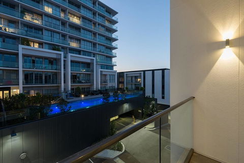 Doncaster Private Collection 2 Bed Townhouse@Pearl - Your Accommodation 10