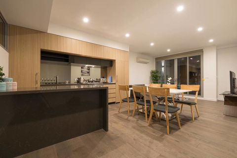 Doncaster Private Collection 2 Bed Townhouse@Pearl - Your Accommodation 2