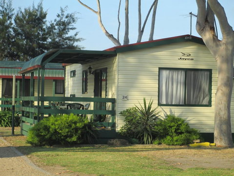 Echo Beach Tourist Park - Your Accommodation 34