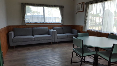 Echo Beach Tourist Park - Your Accommodation 25