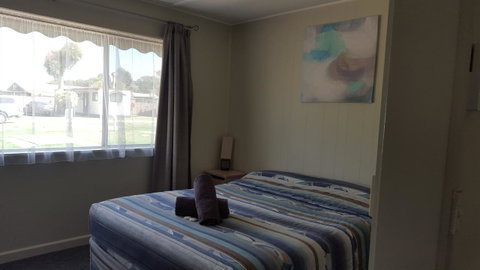 Echo Beach Tourist Park - Your Accommodation 27