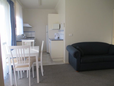 Echo Beach Tourist Park - Your Accommodation 37