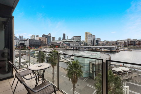 Docklands Private Collection - NEWQUAY - Your Accommodation 6