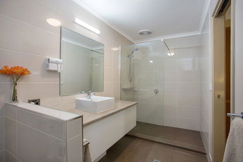 Comfort Inn Warrnambool International - Your Accommodation 12