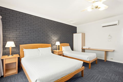 The International Motel Apollo Bay - Your Accommodation 10