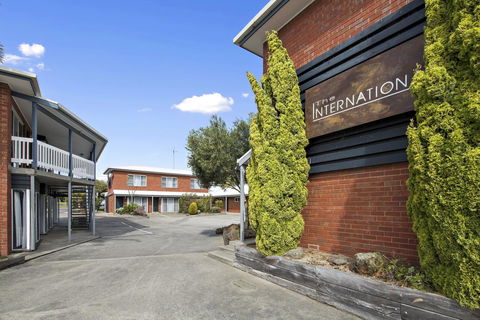 The International Motel Apollo Bay - Your Accommodation 3