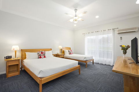 The International Motel Apollo Bay - Your Accommodation 32