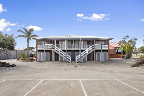 The International Motel Apollo Bay - Your Accommodation 5