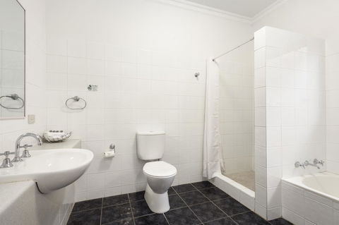 The International Motel Apollo Bay - Your Accommodation 11