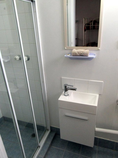 The Highlander Motel - 24HR Check In - Your Accommodation 19