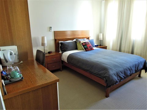 Plough Hotel - Your Accommodation 4
