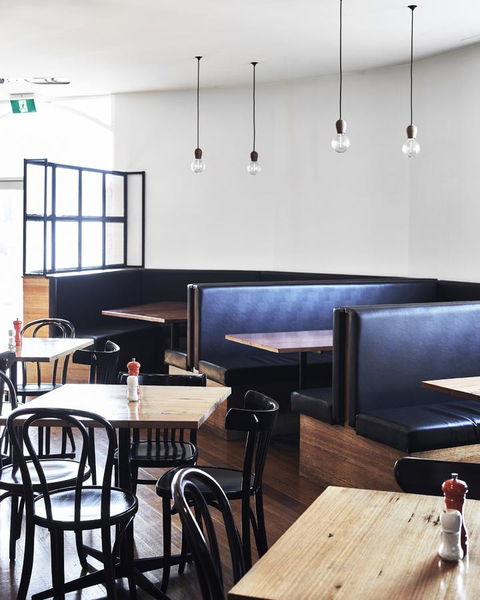 Plough Hotel - Your Accommodation 13