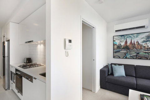Experience Bella Hotel Apartments - Your Accommodation 39
