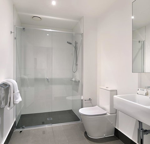Experience Bella Hotel Apartments - Your Accommodation 36