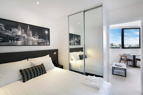 Experience Bella Hotel Apartments - Your Accommodation 40