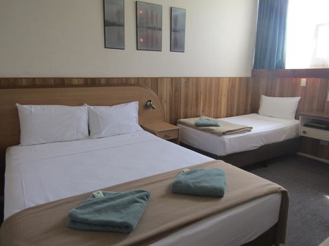 Twin City Motor Inn - Your Accommodation 31