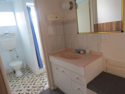 Twin City Motor Inn - Your Accommodation 34