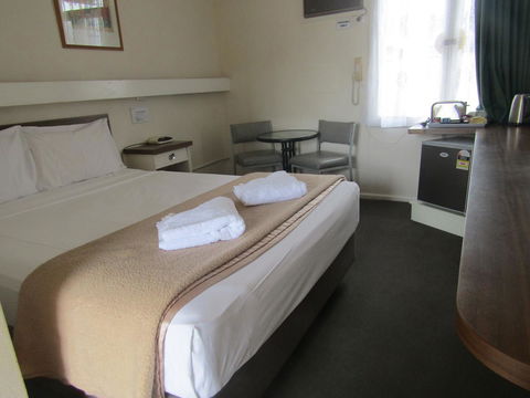 Twin City Motor Inn - Your Accommodation 33