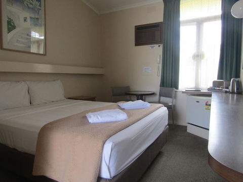 Twin City Motor Inn - Your Accommodation 0