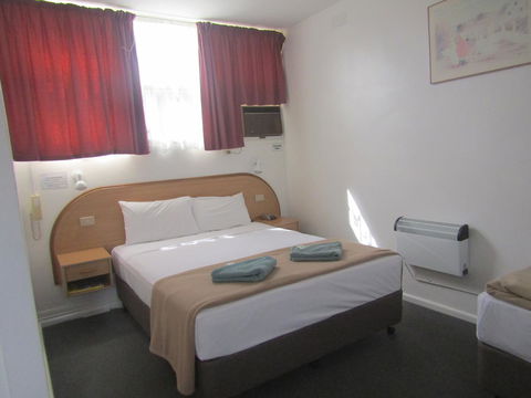 Twin City Motor Inn - Your Accommodation 29