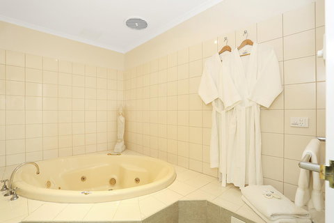 Quality Inn & Suites The Menzies - Your Accommodation 35