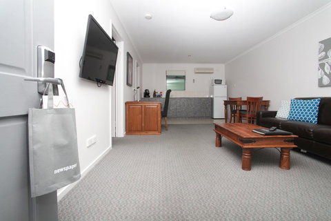 Quality Inn & Suites The Menzies - Your Accommodation 40