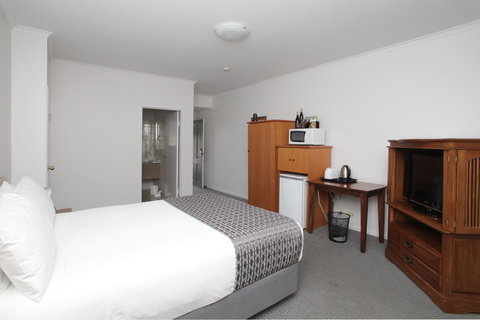 Quality Inn & Suites The Menzies - Your Accommodation 7