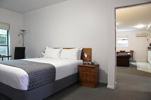 Quality Inn & Suites The Menzies - Your Accommodation 13