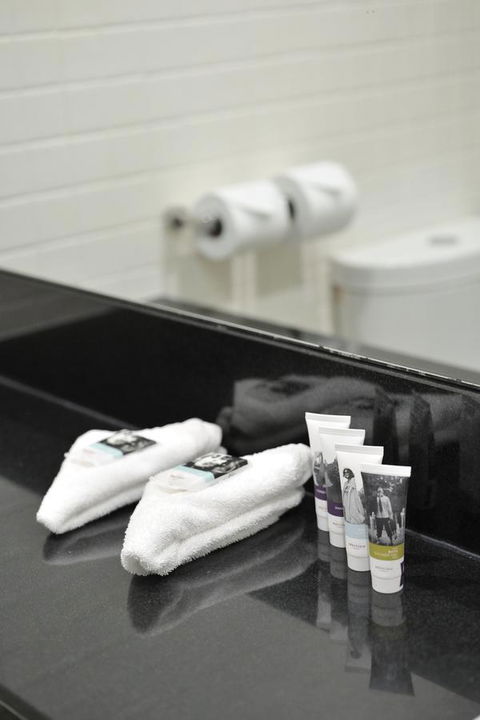 Mercure North Melbourne - Your Accommodation 16
