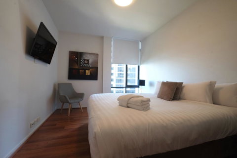 ACD Apartments - Your Accommodation 8