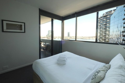 ACD Apartments - Your Accommodation 18