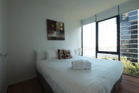 ACD Apartments - Your Accommodation 6