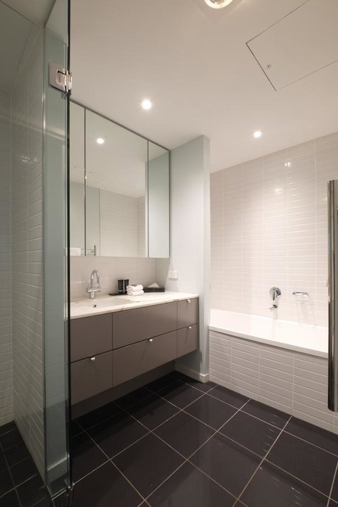 ACD Apartments - Your Accommodation 15