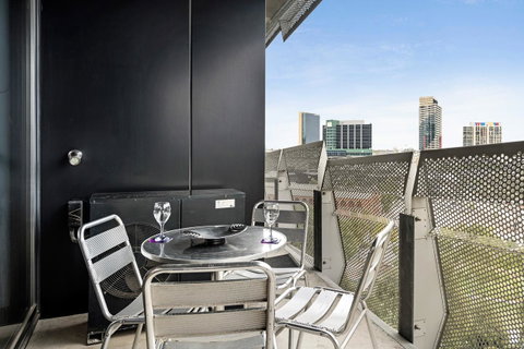 Docklands Executive Apartments - Melbourne - Your Accommodation 35
