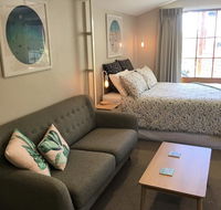 The Cosy Bungalow - Your Accommodation