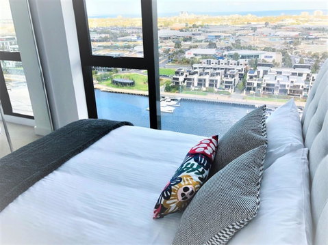 Melbourne Private Apartments - Collins Wharf Waterfront, Docklands - Your Accommodation 17