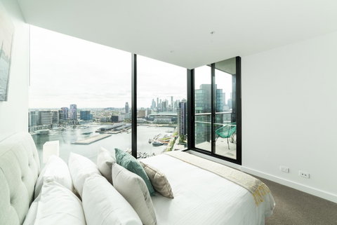 Melbourne Private Apartments - Collins Wharf Waterfront, Docklands - Your Accommodation 0