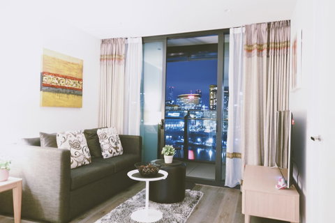 Riverside Docklands S Collection - Your Accommodation 5
