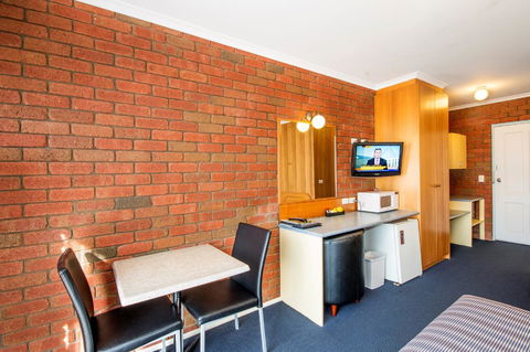 Torquay Tropicana Motel - Your Accommodation 28